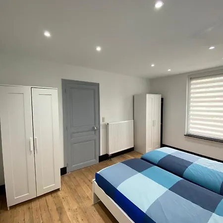 De L'ardoise Tatil Evi *